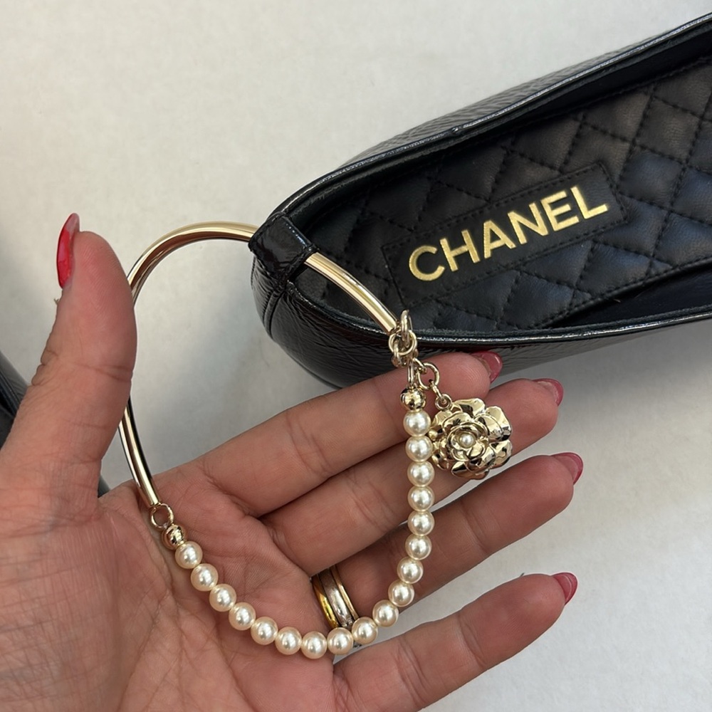 Chanel Pearl strap ballet flats - Picture 7 of 8